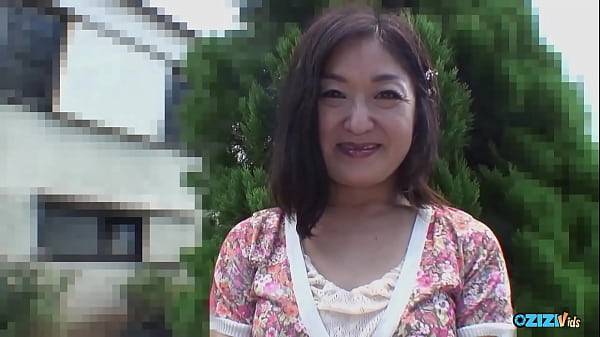 Smiling at the beginning is a good start for this Asian mature lady. Then, the toy got her all serious as she wanted more so her face got that sex face expression. Then, she got a creampie.