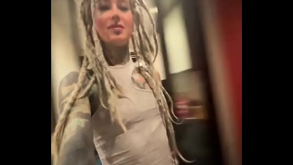 Getting ready to explore the vibrant streets of Pattaya!  Can’t wait to soak up the sun, enjoy some delicious Th…